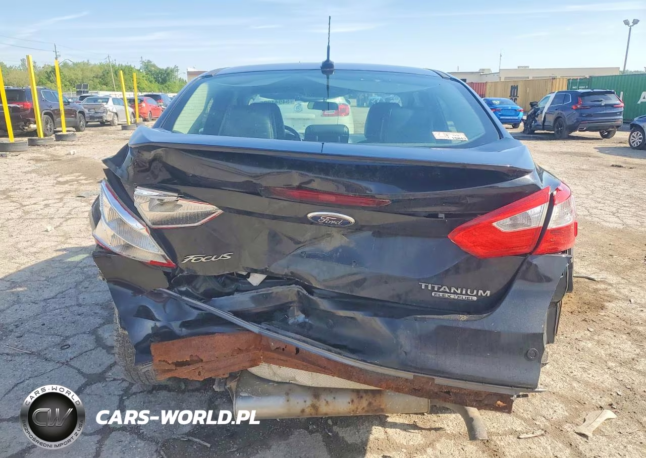 2013 Ford Focus Titanium VIN:1FADP3J26DL276207 - 6