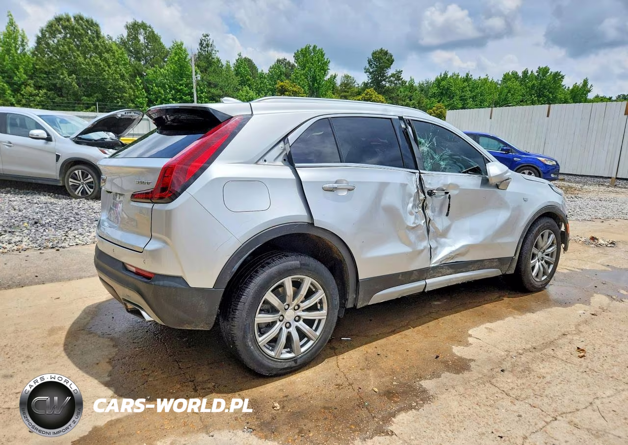 2020 Cadillac Xt4 Premium Luxury VIN:1GYFZDR46LF063838 - 3