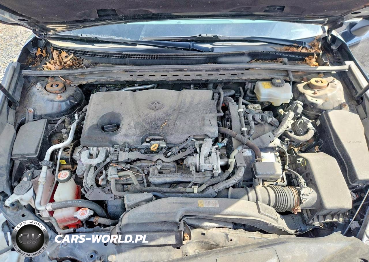 2018 Toyota Camry VIN:4T1B31HK7JU506846 - 11