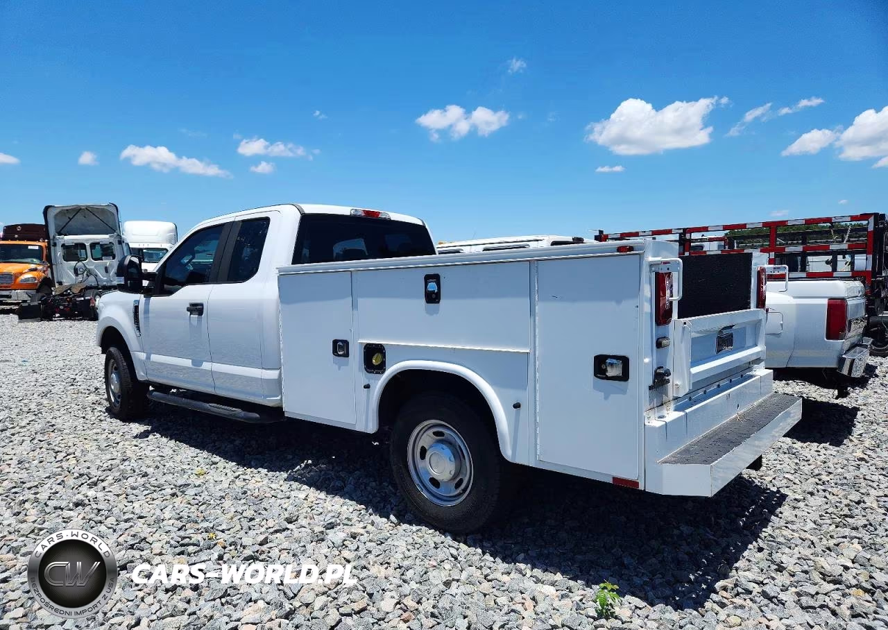 2018 Ford F250 Super Duty VIN:1FD7X2A63JEB53125 - 3