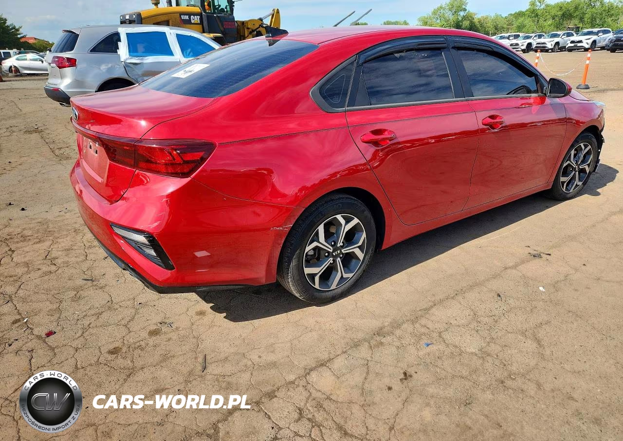 2020 Kia Forte Lxs VIN:3KPF24ADXLE259247 - 3