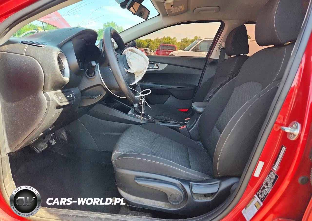 2020 Kia Forte Lxs VIN:3KPF24ADXLE259247 - 7