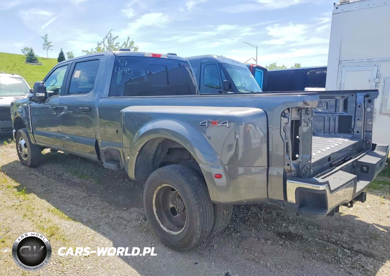 2024 Ford F350 Super Duty VIN:1FT8W3DT4REE37832 - 2