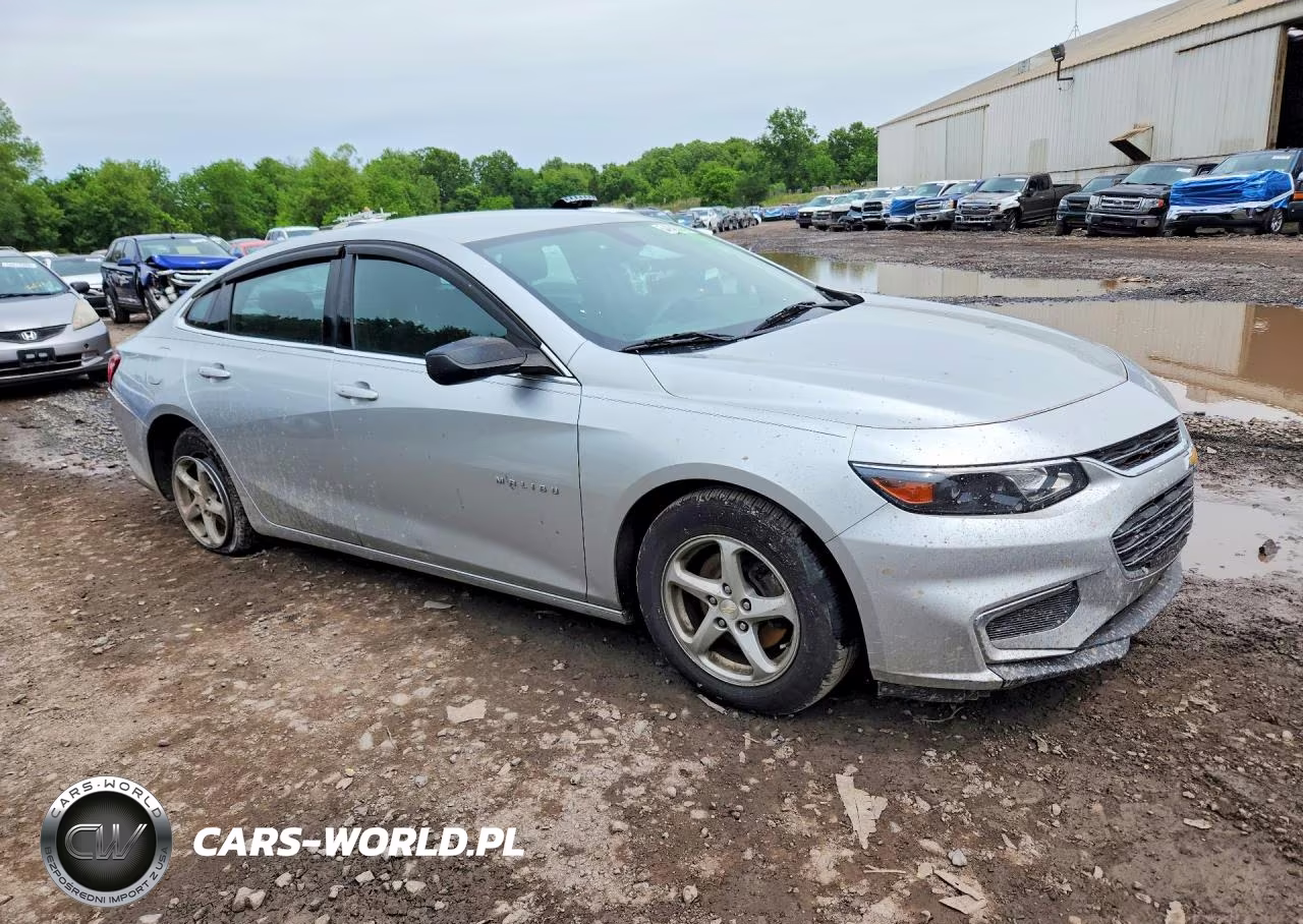 2017 Chevrolet Malibu Ls VIN:1G1ZB5ST5HF121128 - 4