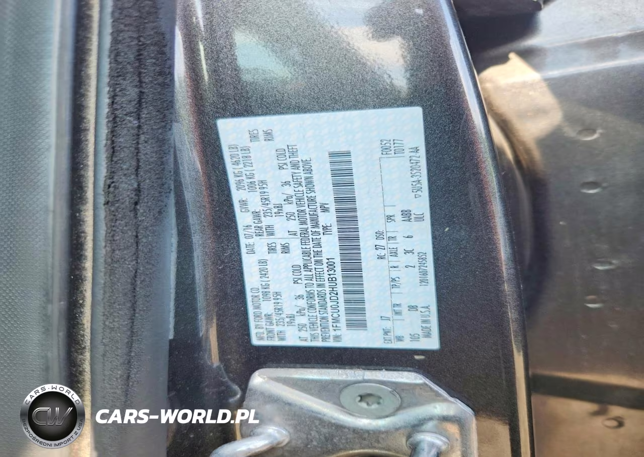 2017 Ford Escape Titanium VIN:1FMCU0JD2HUB13001 - 13