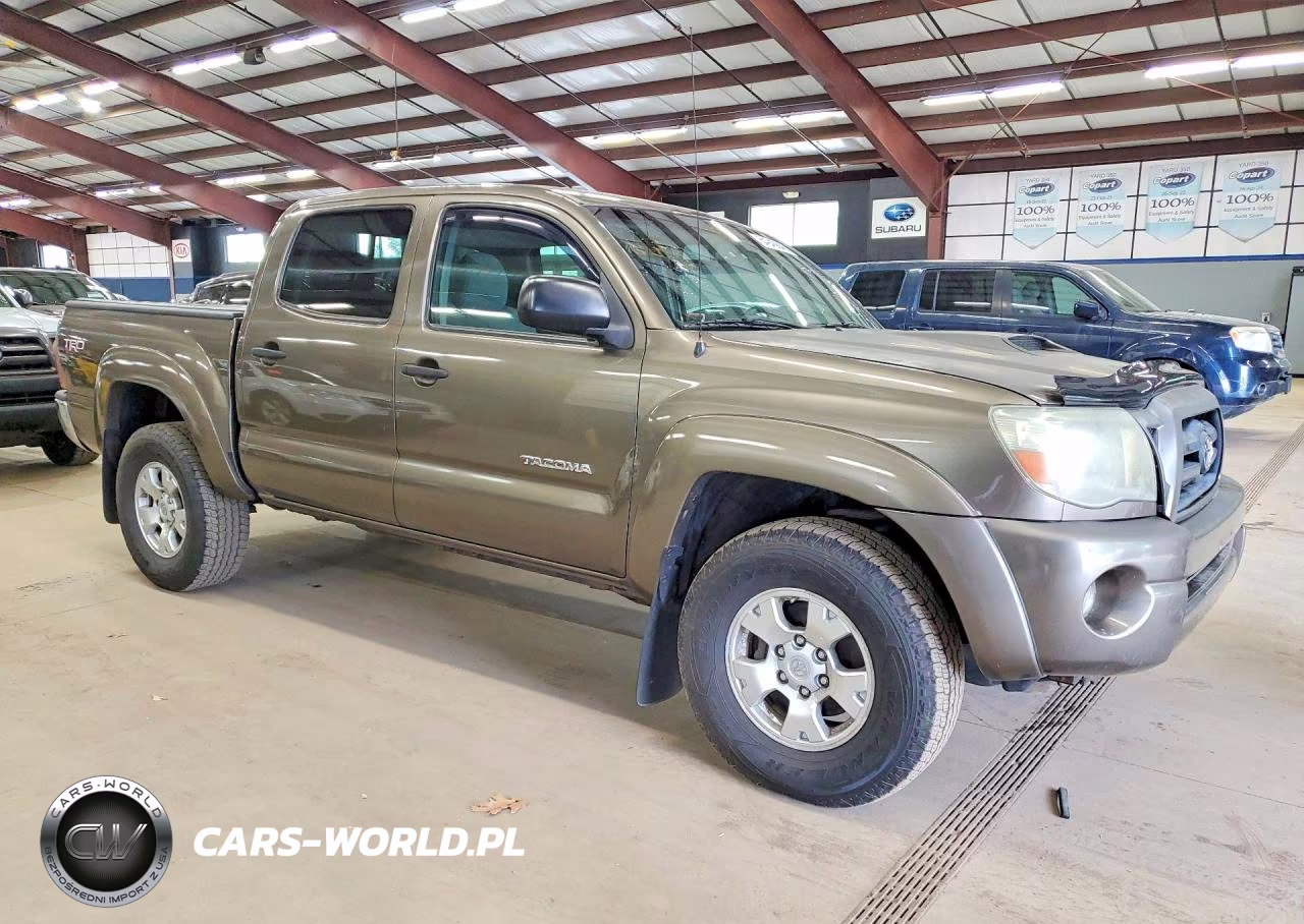 2010 Toyota Tacoma Double Cab VIN:3TMLU4EN9AM044011 - 4