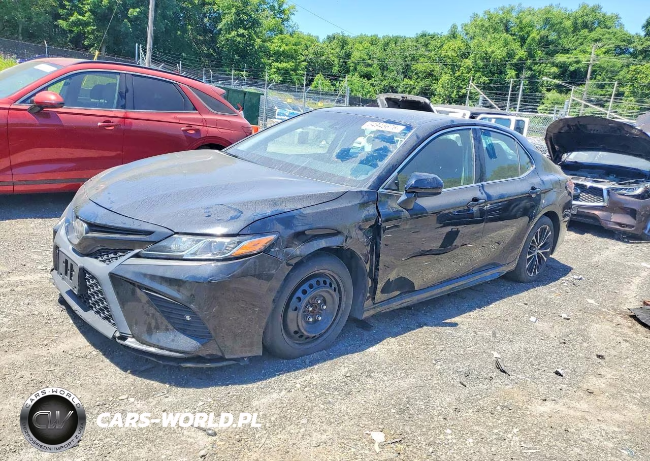 2018 Toyota Camry Se – zdjęcie 1 z 12