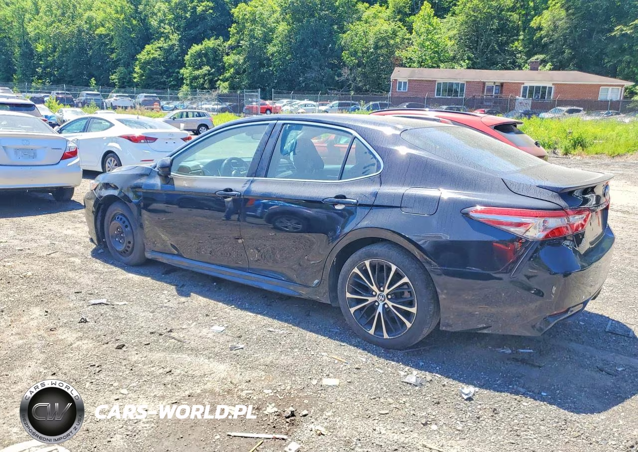 2018 Toyota Camry Se VIN:4T1B11HK9JU073181 - 2