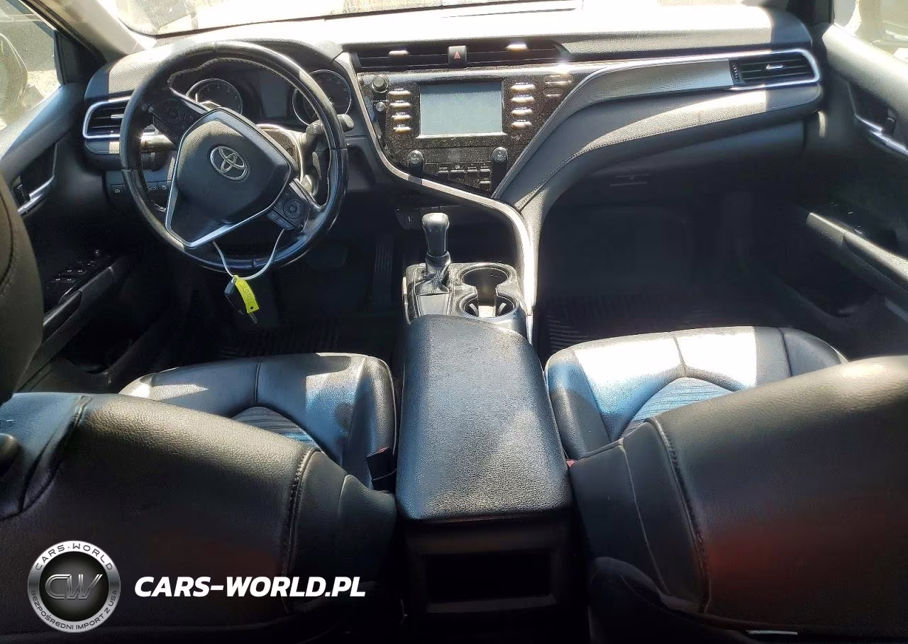 2018 Toyota Camry Se VIN:4T1B11HK9JU073181 - 8