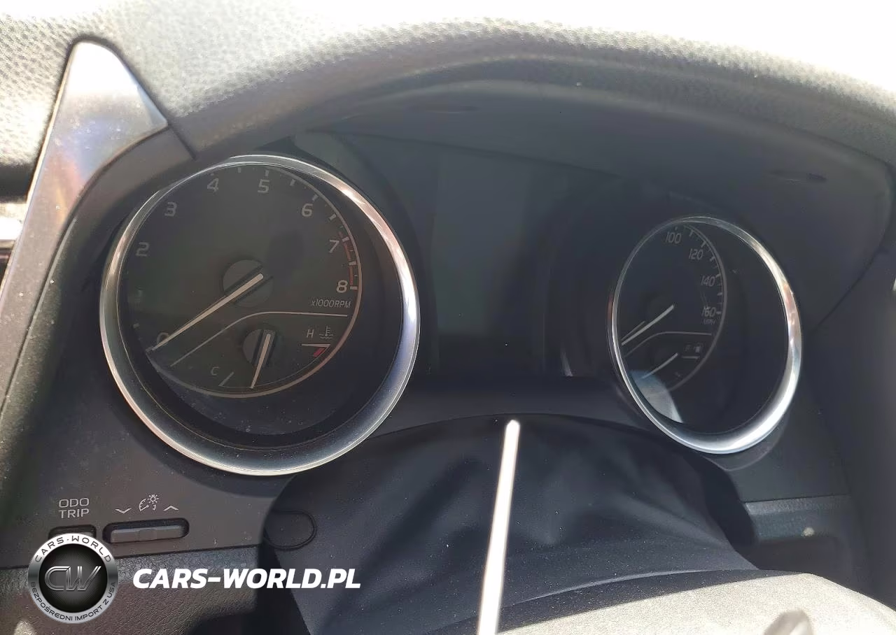2018 Toyota Camry Se VIN:4T1B11HK9JU073181 - 9