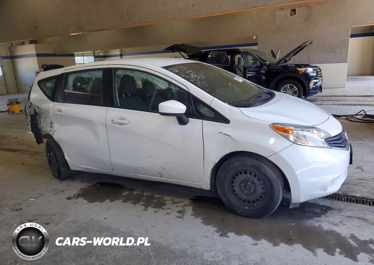 2016 Nissan Versa Note S Plus VIN:3N1CE2CP7GL401399 - 4