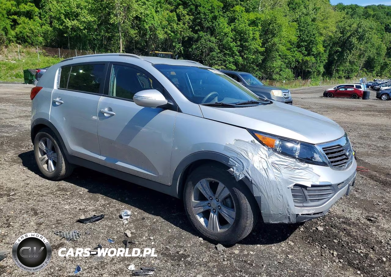 2011 Kia Sportage Lx VIN:KNDPB3A20B7117579 - 4