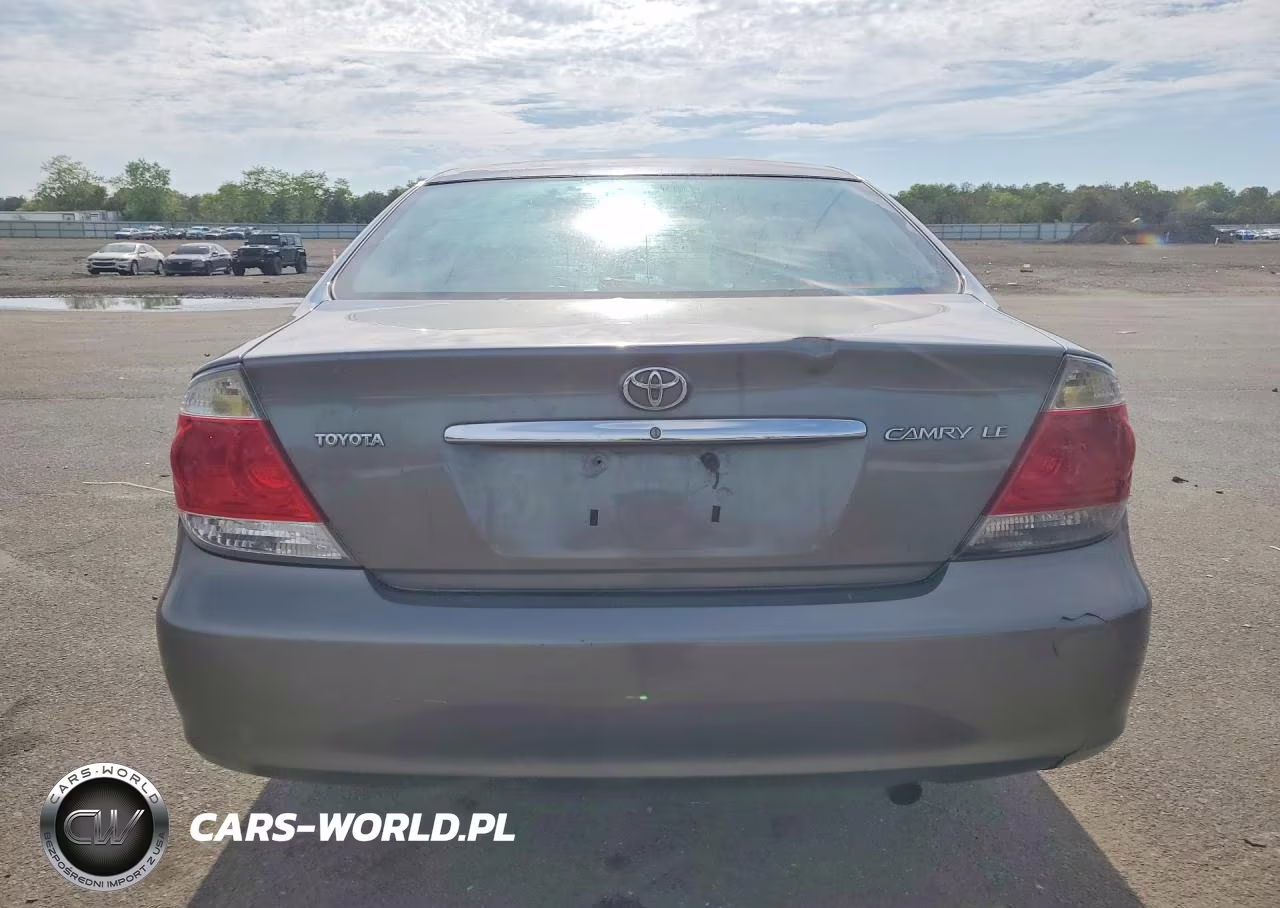 2005 Toyota Camry Le VIN:4T1BE32K85U558586 - 6