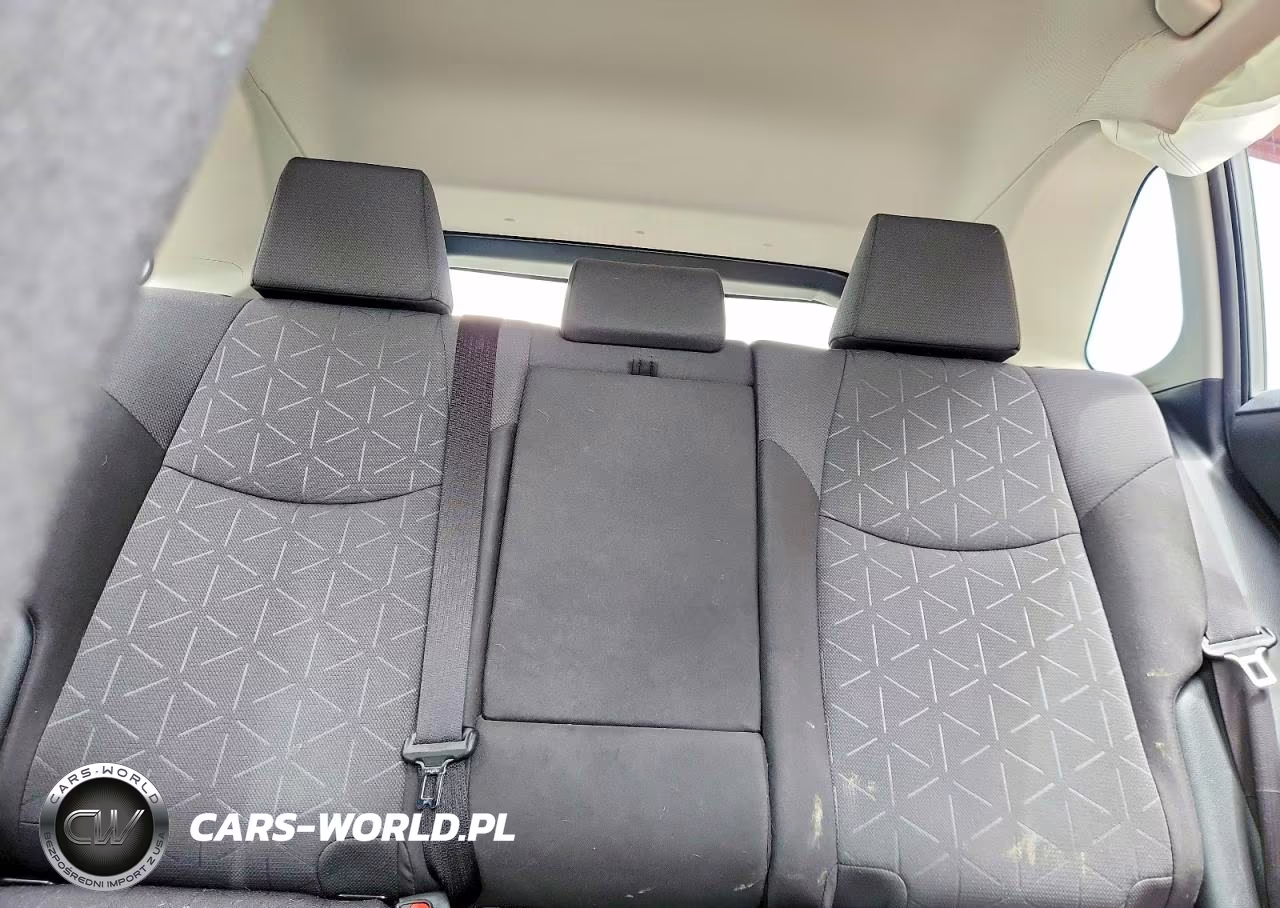 2024 Toyota Rav4 Hybrid Xle VIN:JTMRWRFV1RD247742 - 10