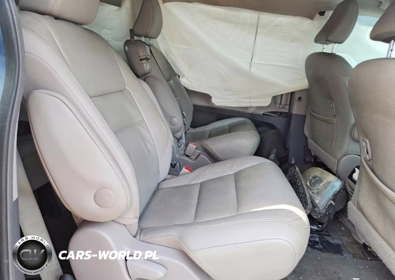 2015 Toyota Sienna Xle 8-Passenger VIN:5TDYK3DC9FS591700 - 10
