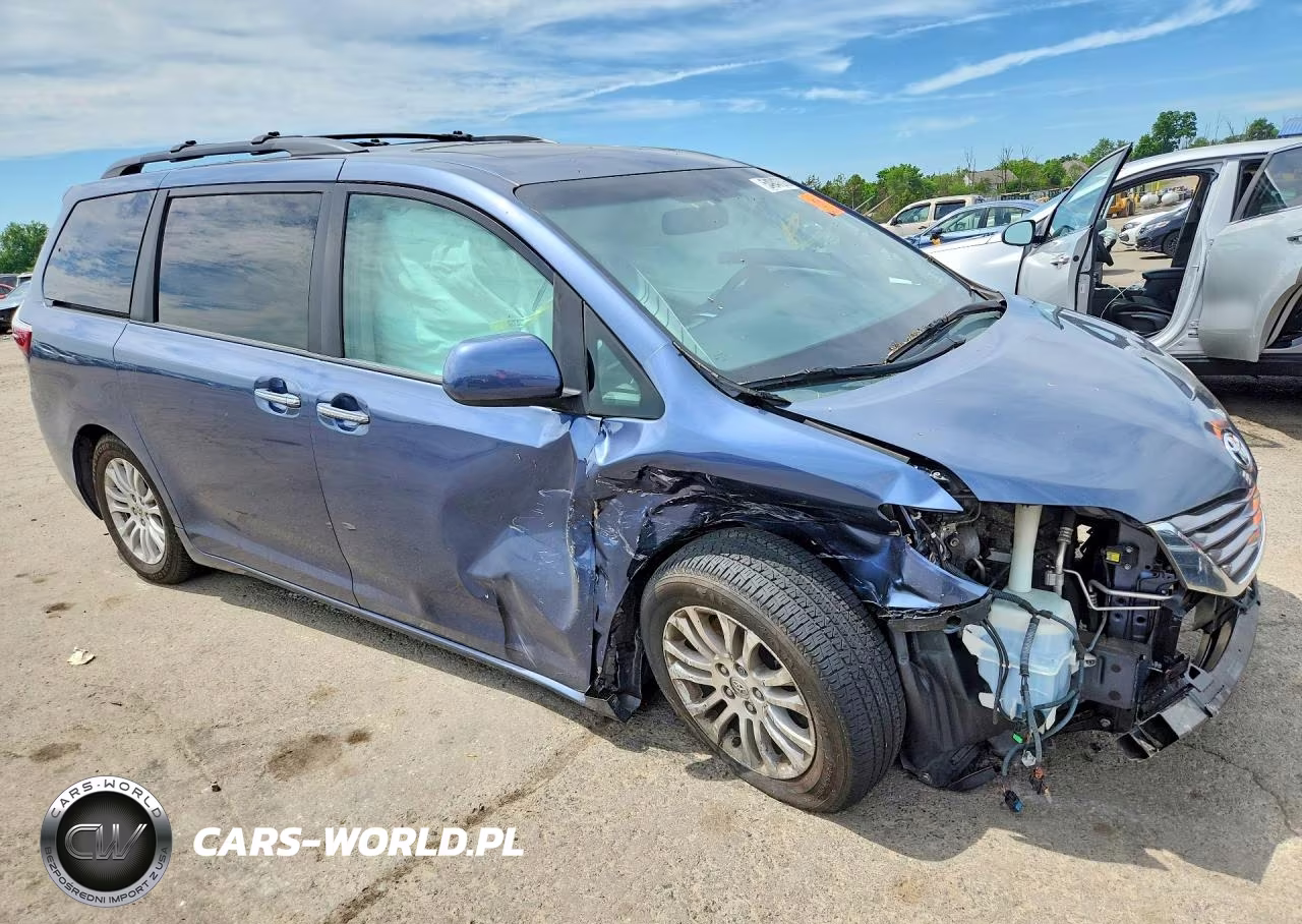2015 Toyota Sienna Xle 8-Passenger VIN:5TDYK3DC9FS591700 - 4