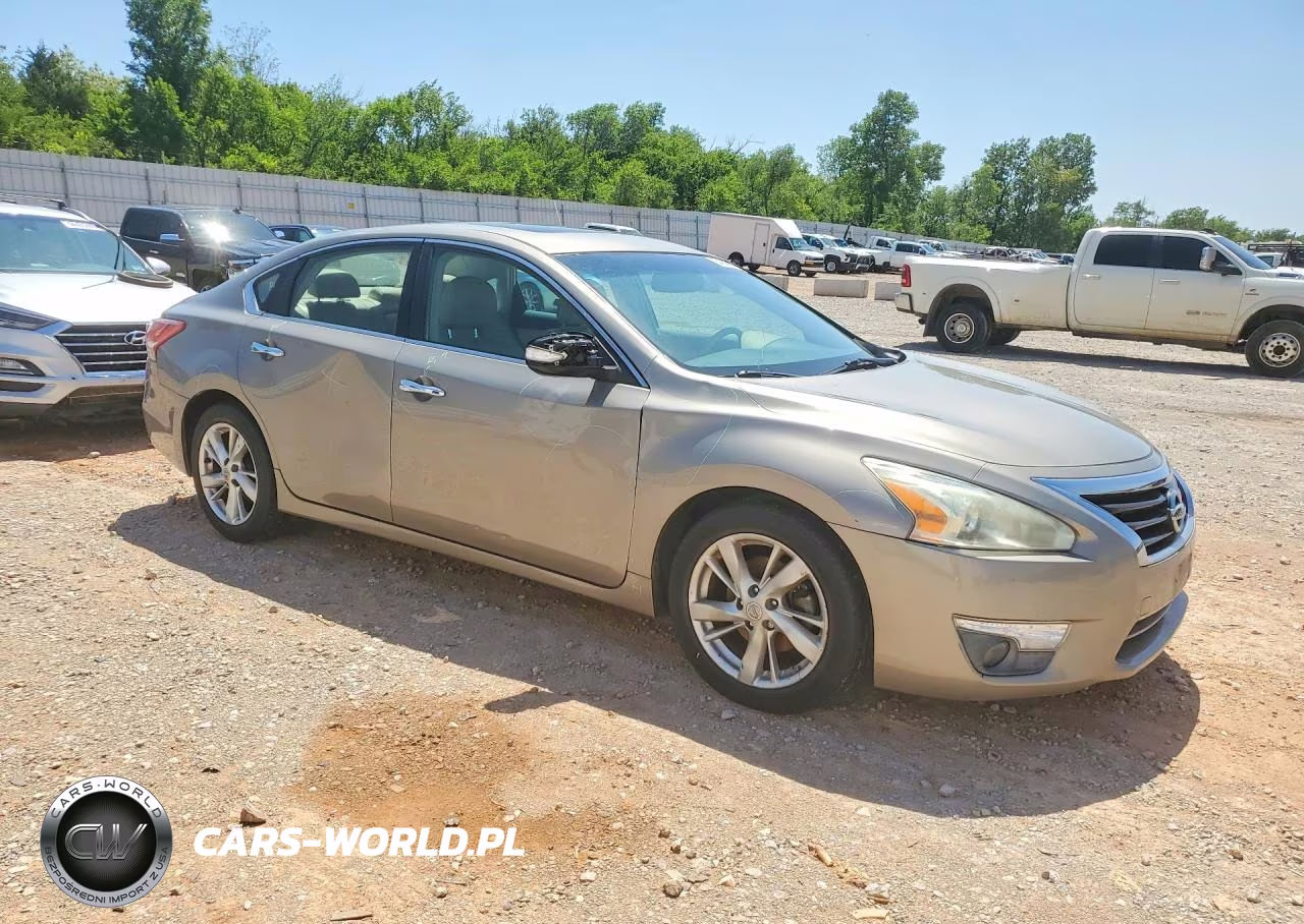 2013 Nissan Altima 2.5 VIN:1N4AL3AP2DN580942 - 4