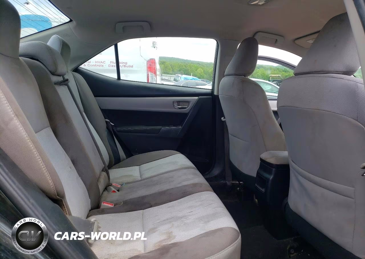 2018 Toyota Corolla Le VIN:2T1BURHE6JC074337 - 10