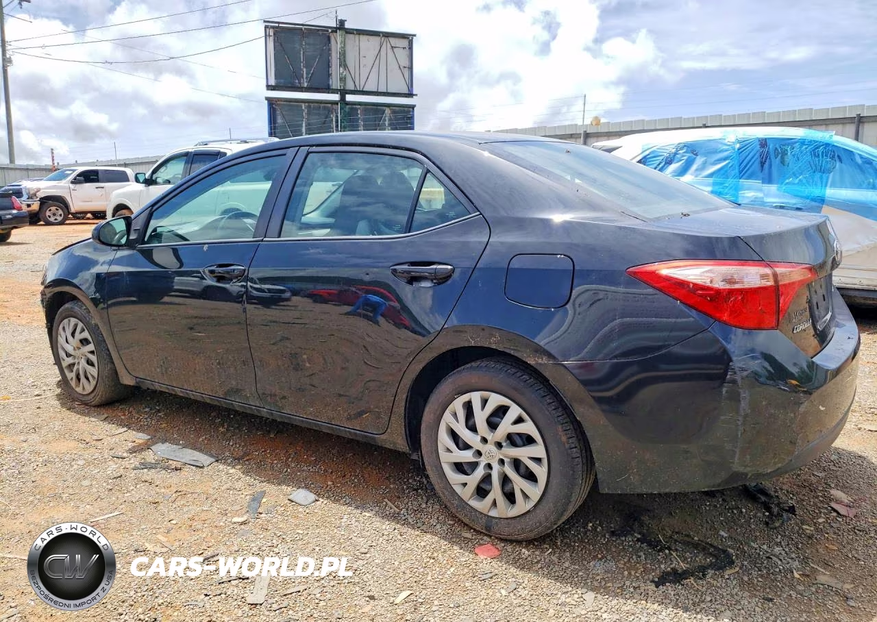 2018 Toyota Corolla Le VIN:2T1BURHE6JC074337 - 2