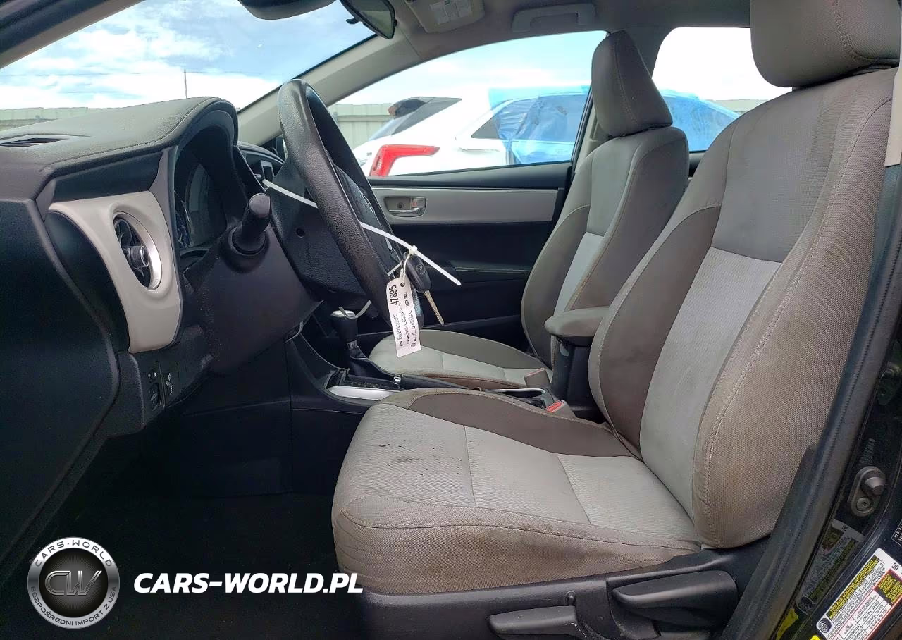 2018 Toyota Corolla Le VIN:2T1BURHE6JC074337 - 7