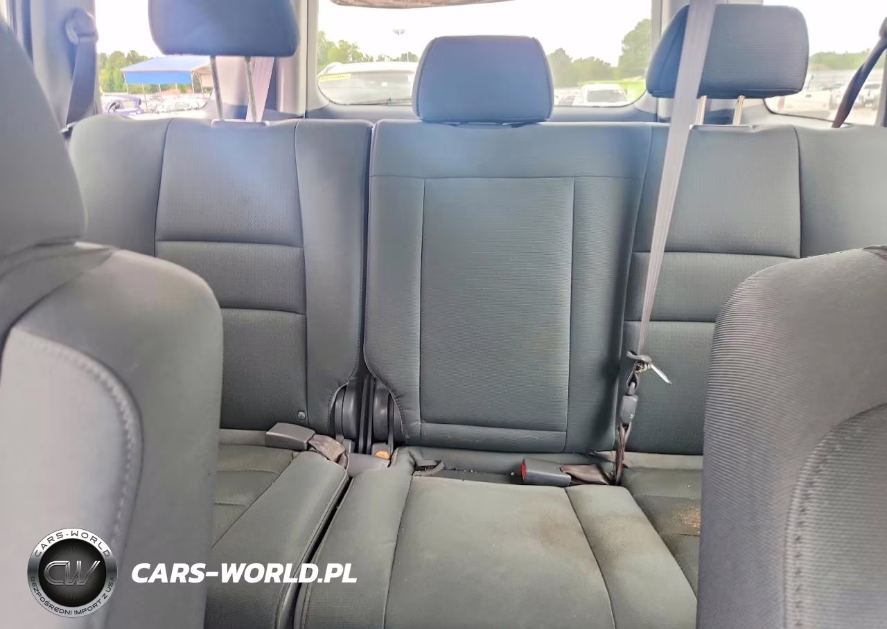 2007 Honda Pilot Lx VIN:5FNYF281X7B046666 - 10