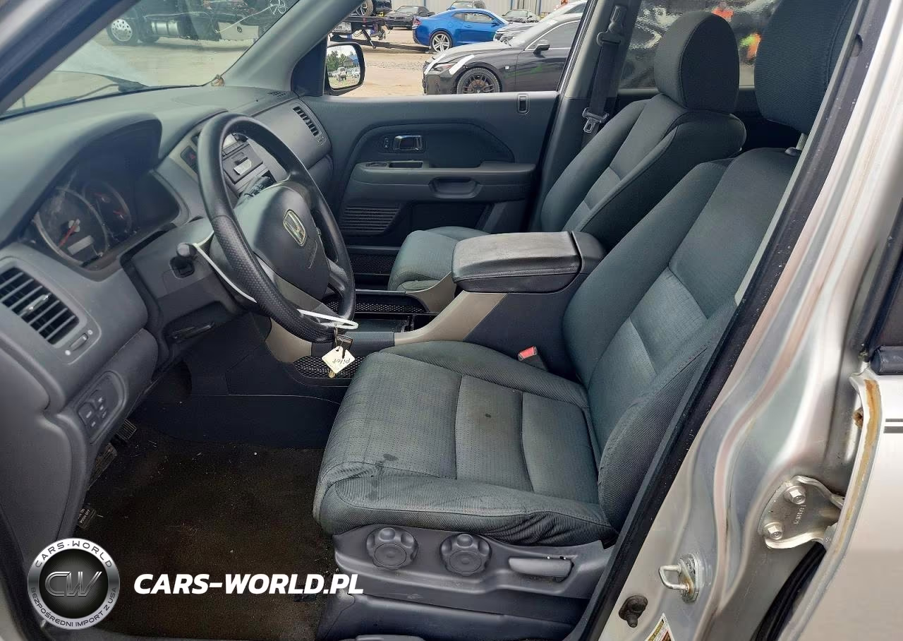 2007 Honda Pilot Lx VIN:5FNYF281X7B046666 - 7