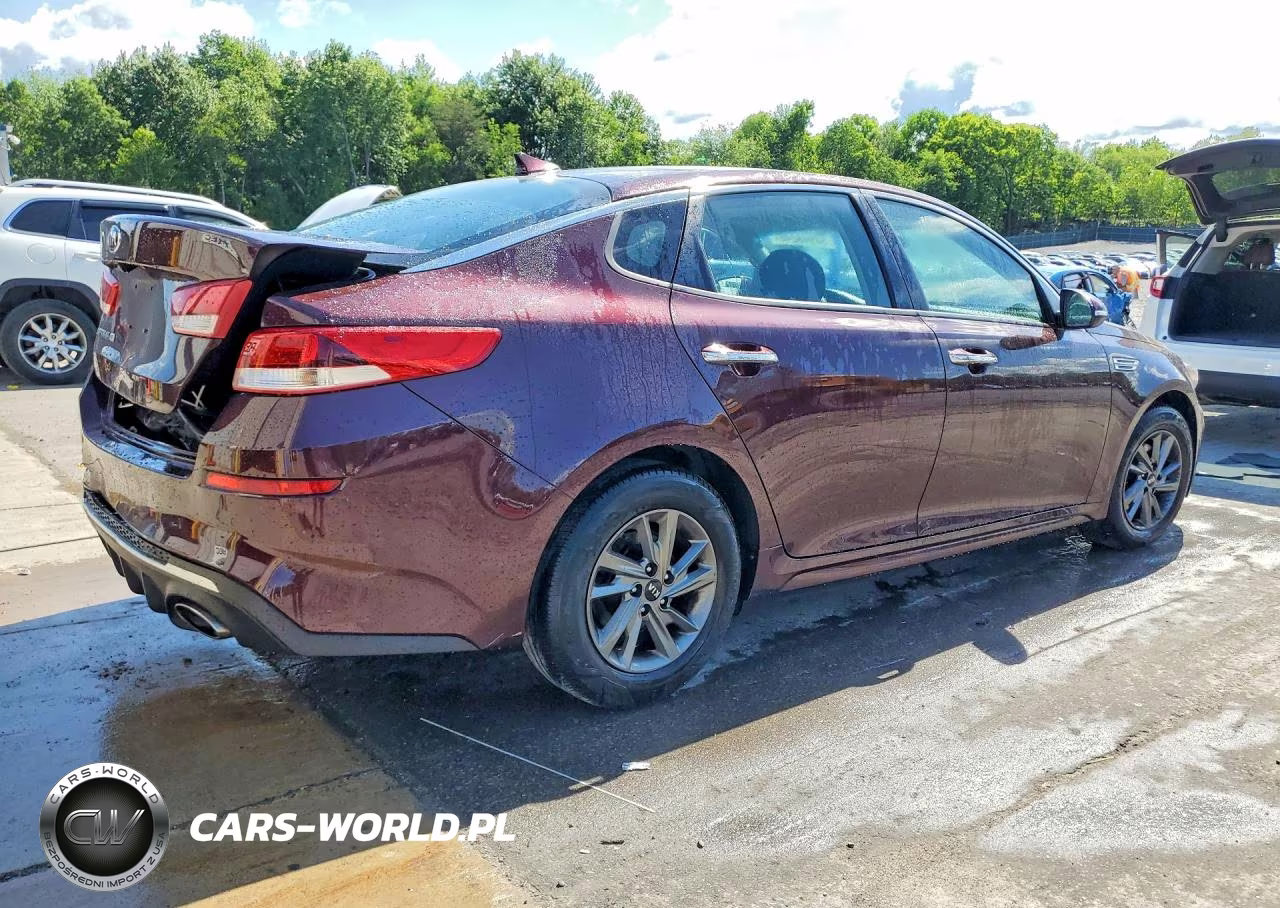2019 Kia Optima Lx VIN:5XXGT4L33KG364689 - 3