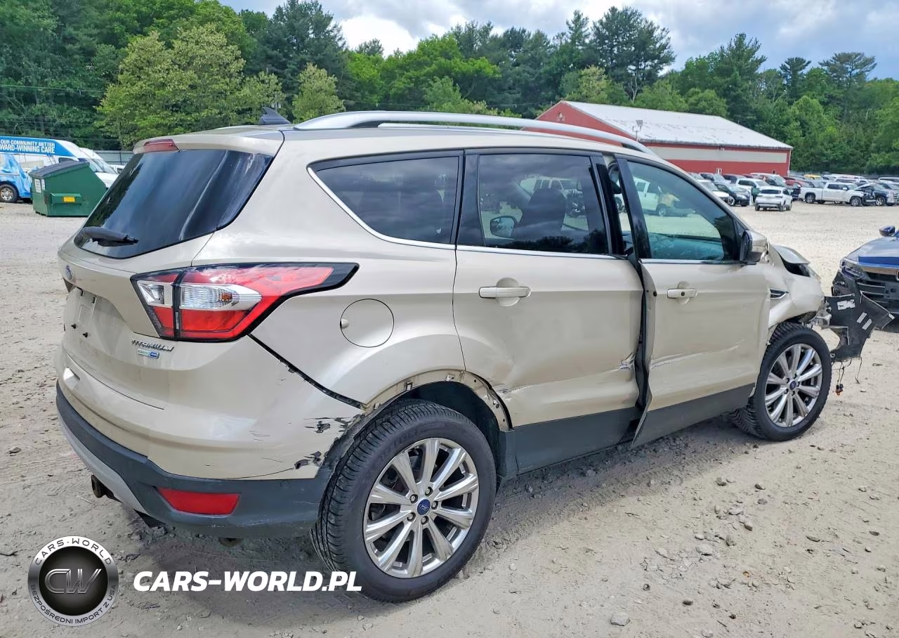 2018 Ford Escape Titanium VIN:1FMCU9J9XJUD46064 - 3