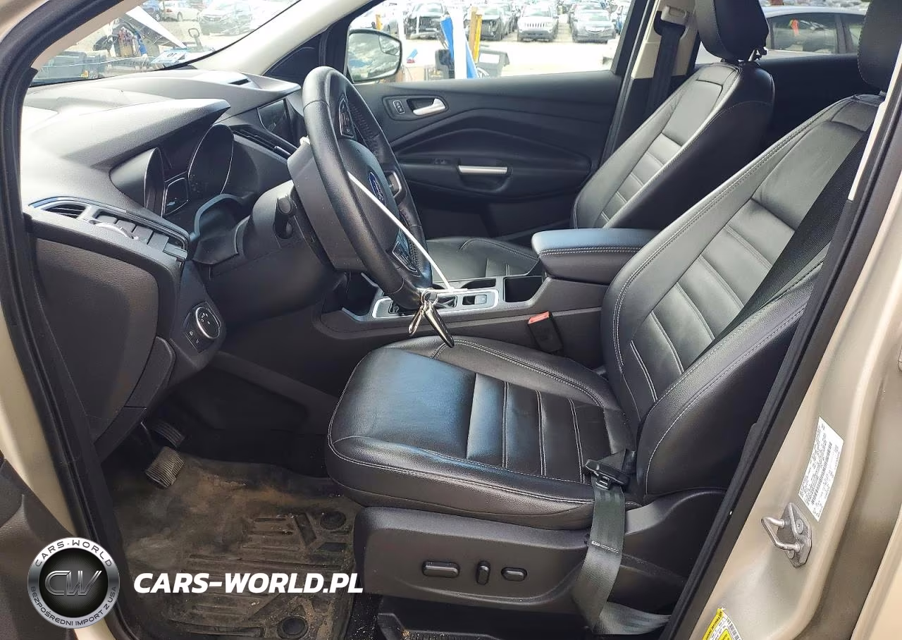 2018 Ford Escape Titanium VIN:1FMCU9J9XJUD46064 - 7