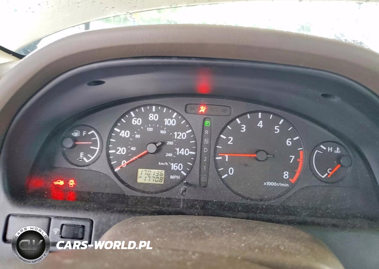 2001 Nissan Maxima Gxe VIN:JN1CA31DX1T616143 - 9