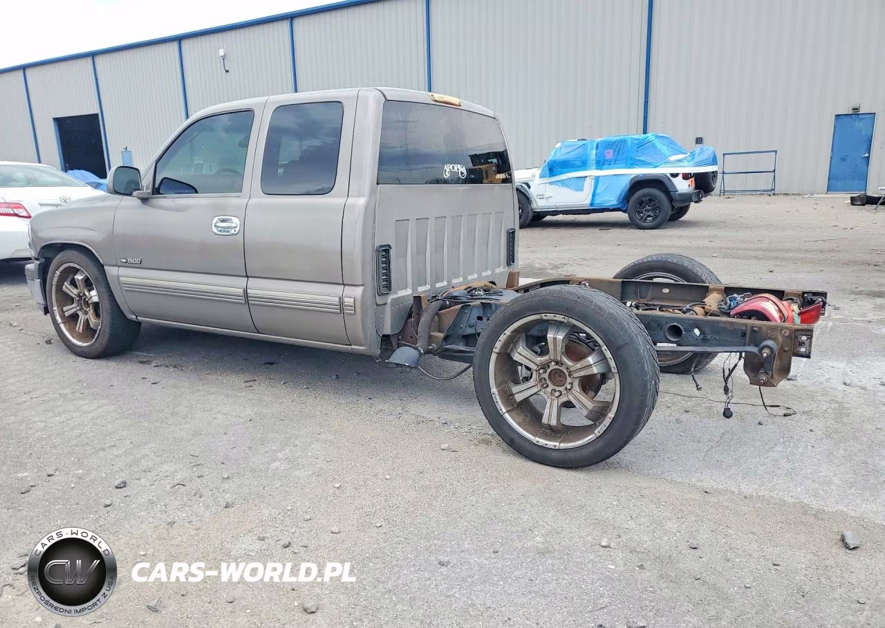 2000 Chevrolet Silverado C1500 VIN:2GCEC19V4Y1407532 - 2