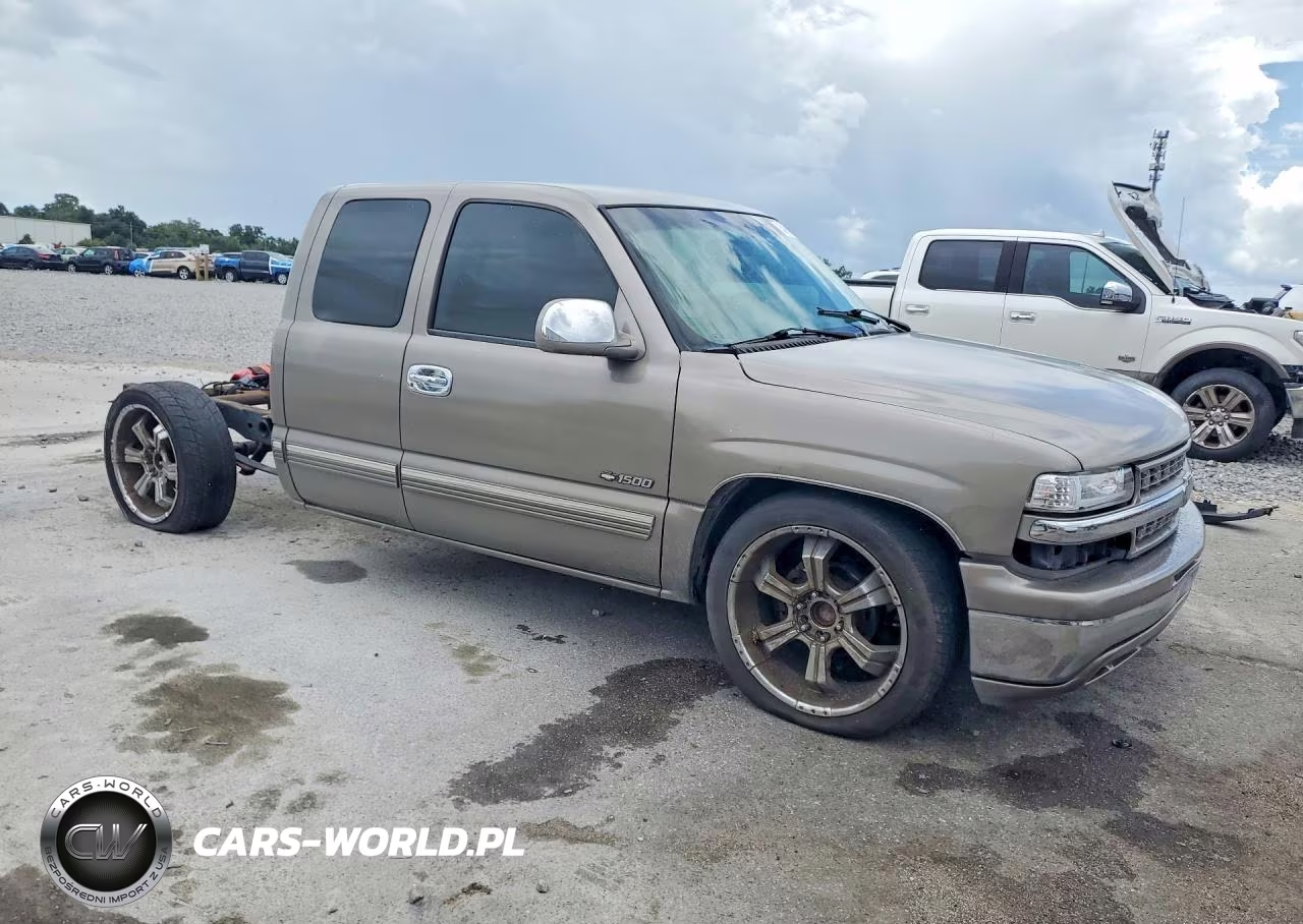 2000 Chevrolet Silverado C1500 VIN:2GCEC19V4Y1407532 - 4
