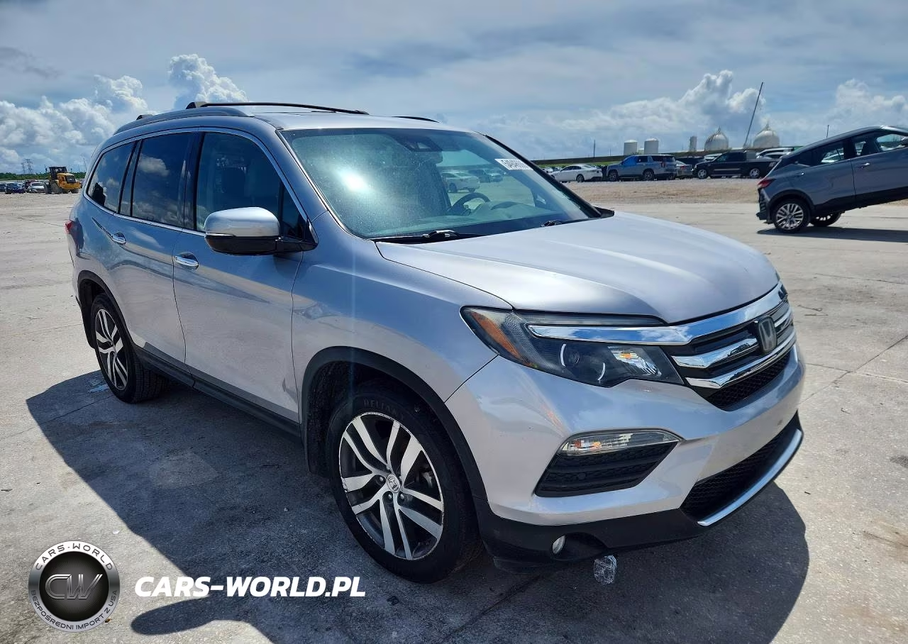 2018 Honda Pilot Elite VIN:5FNYF6H02JB009553 - 4