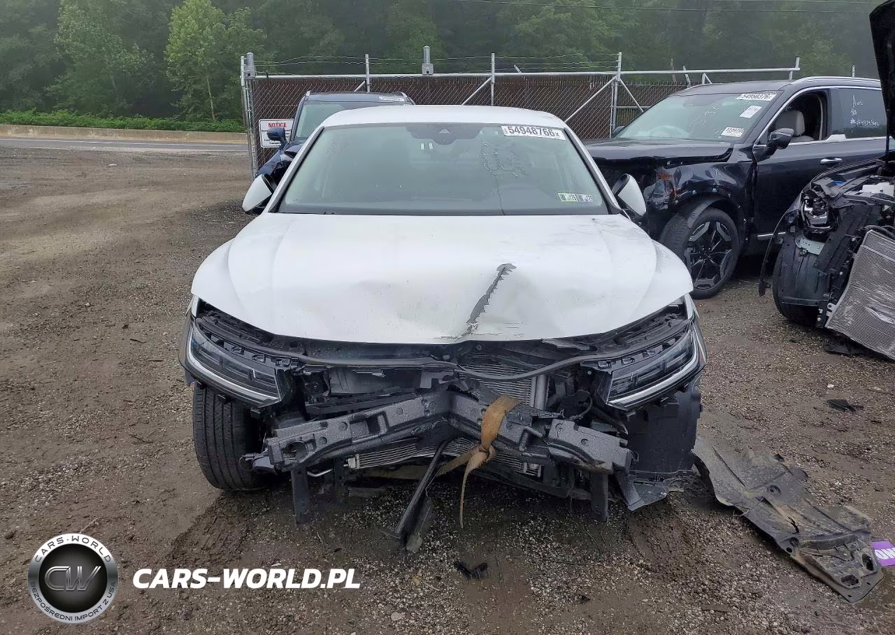 2025 Volkswagen Jetta S VIN:3VW5X7BU0SM070900 - 5