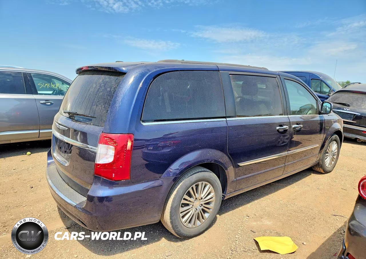 2015 Chrysler Town & Country Touring L VIN:2C4RC1CG3FR726429 - 3