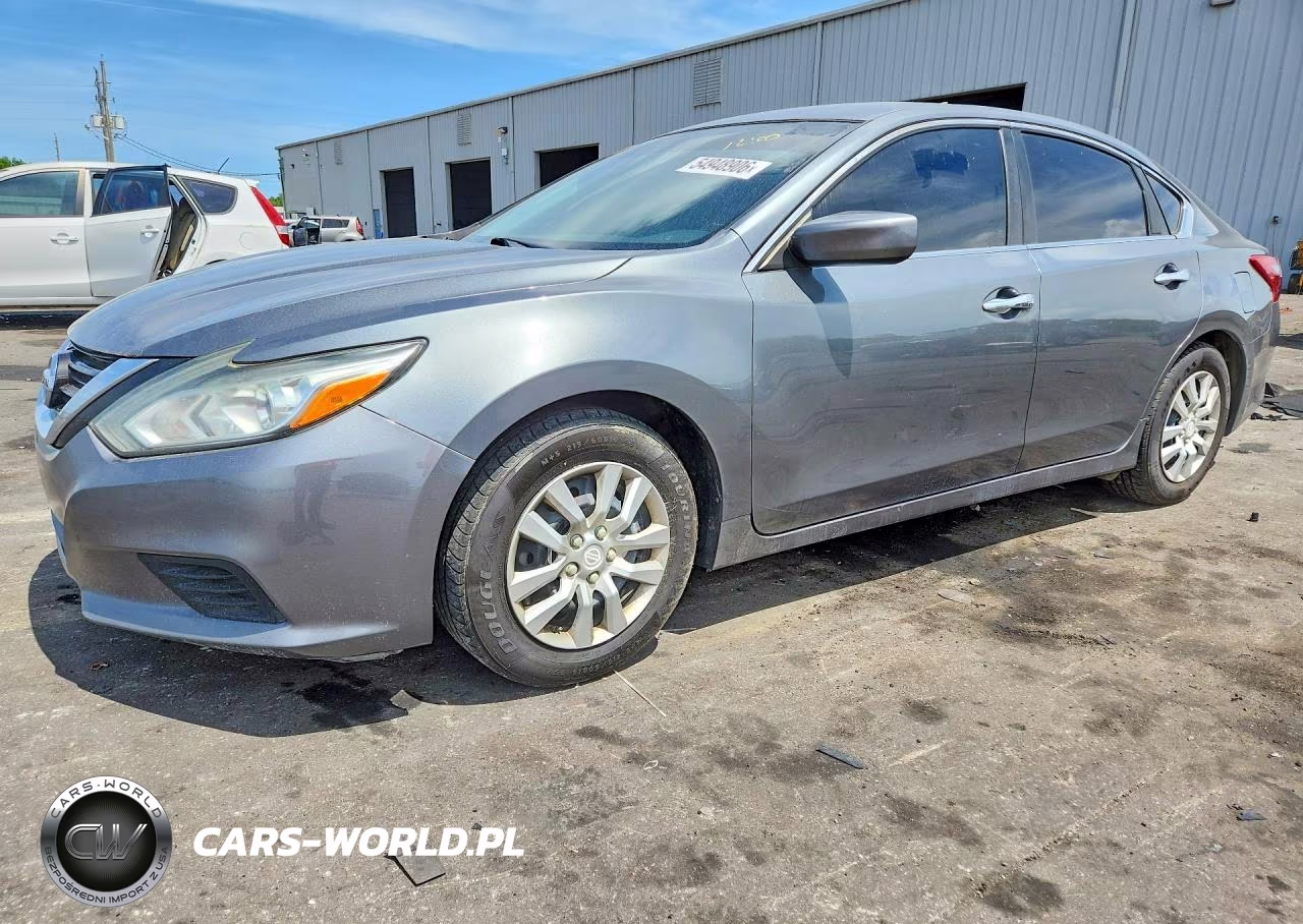 2018 Nissan Altima 2.5 S – zdjęcie 1 z 12