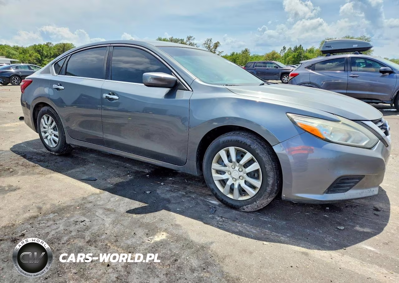 2018 Nissan Altima 2.5 S VIN:1N4AL3AP0JC200505 - 4
