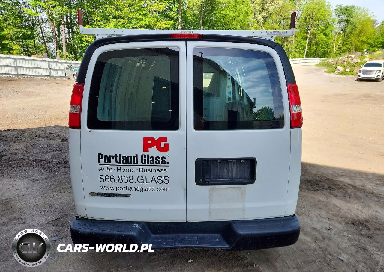 2018 Chevrolet Express 3500 Delivery Van VIN:1GCZGGFG1J1272083 - 6