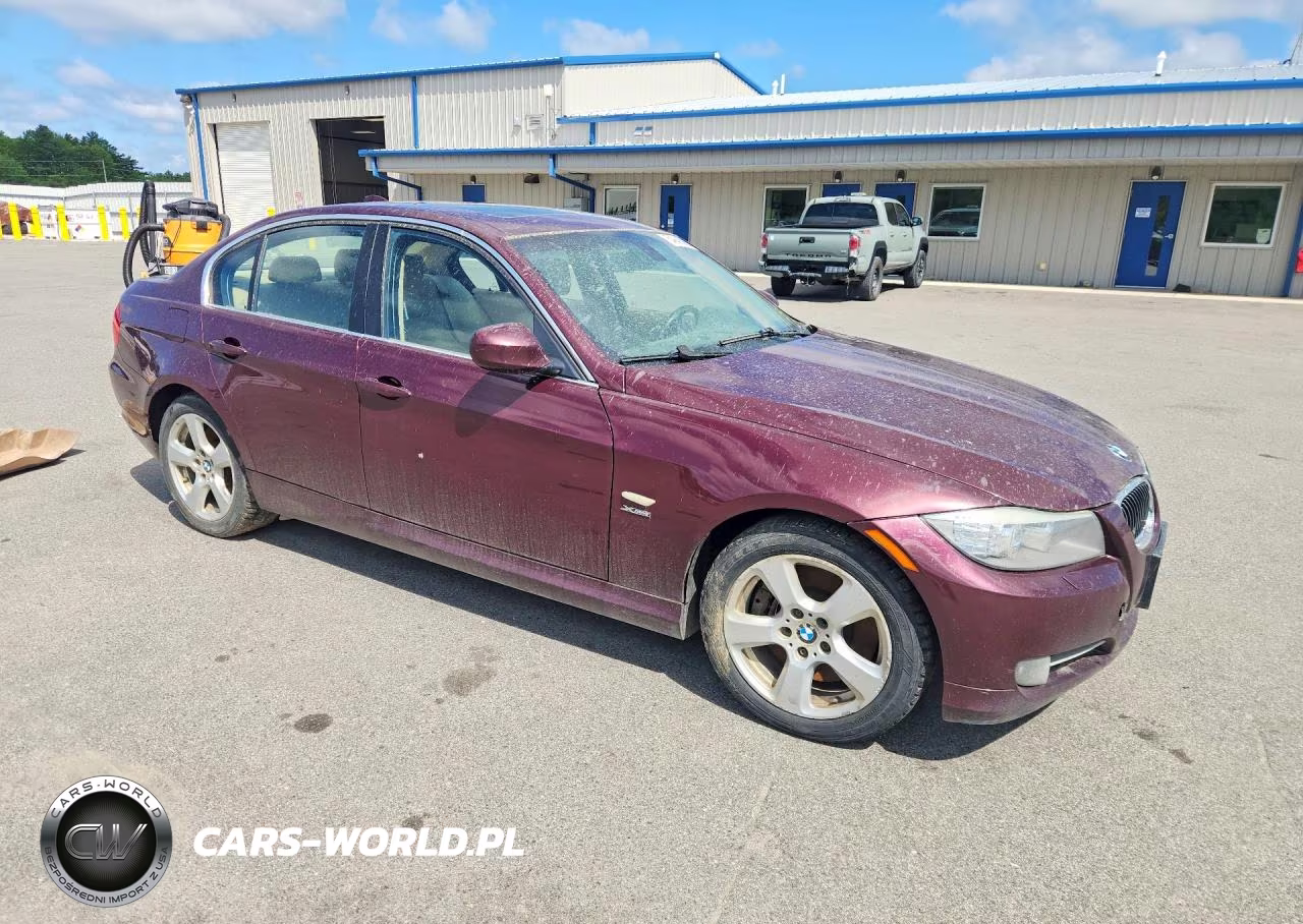2009 BMW 335 Xi VIN:WBAPL33599A404966 - 4
