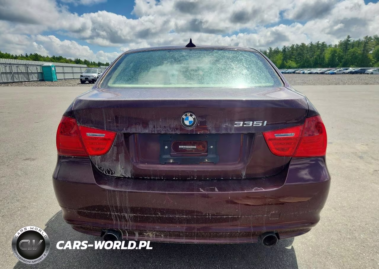 2009 BMW 335 Xi VIN:WBAPL33599A404966 - 6