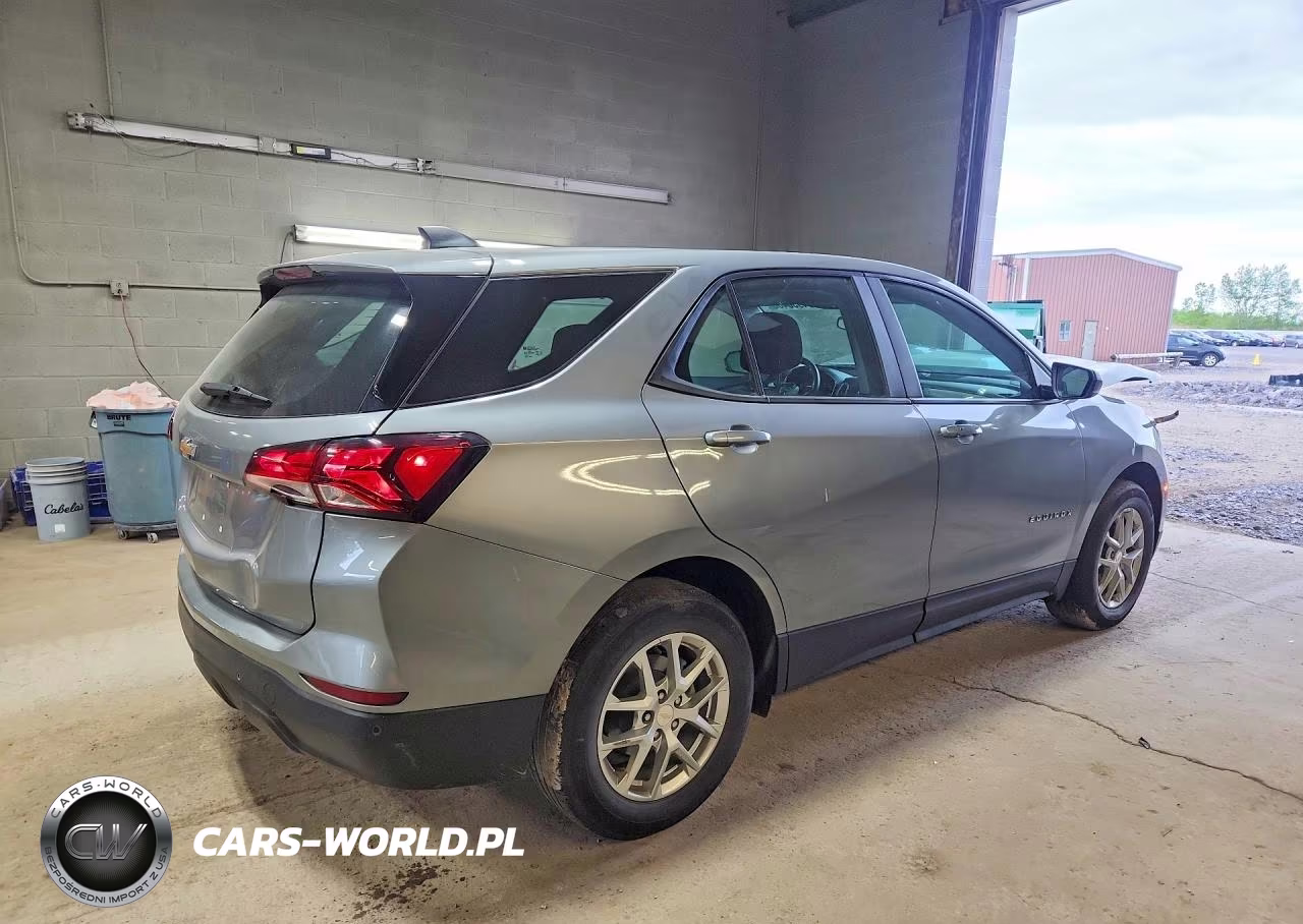 2024 Chevrolet Equinox Ls VIN:3GNAXHEG9RL203481 - 3