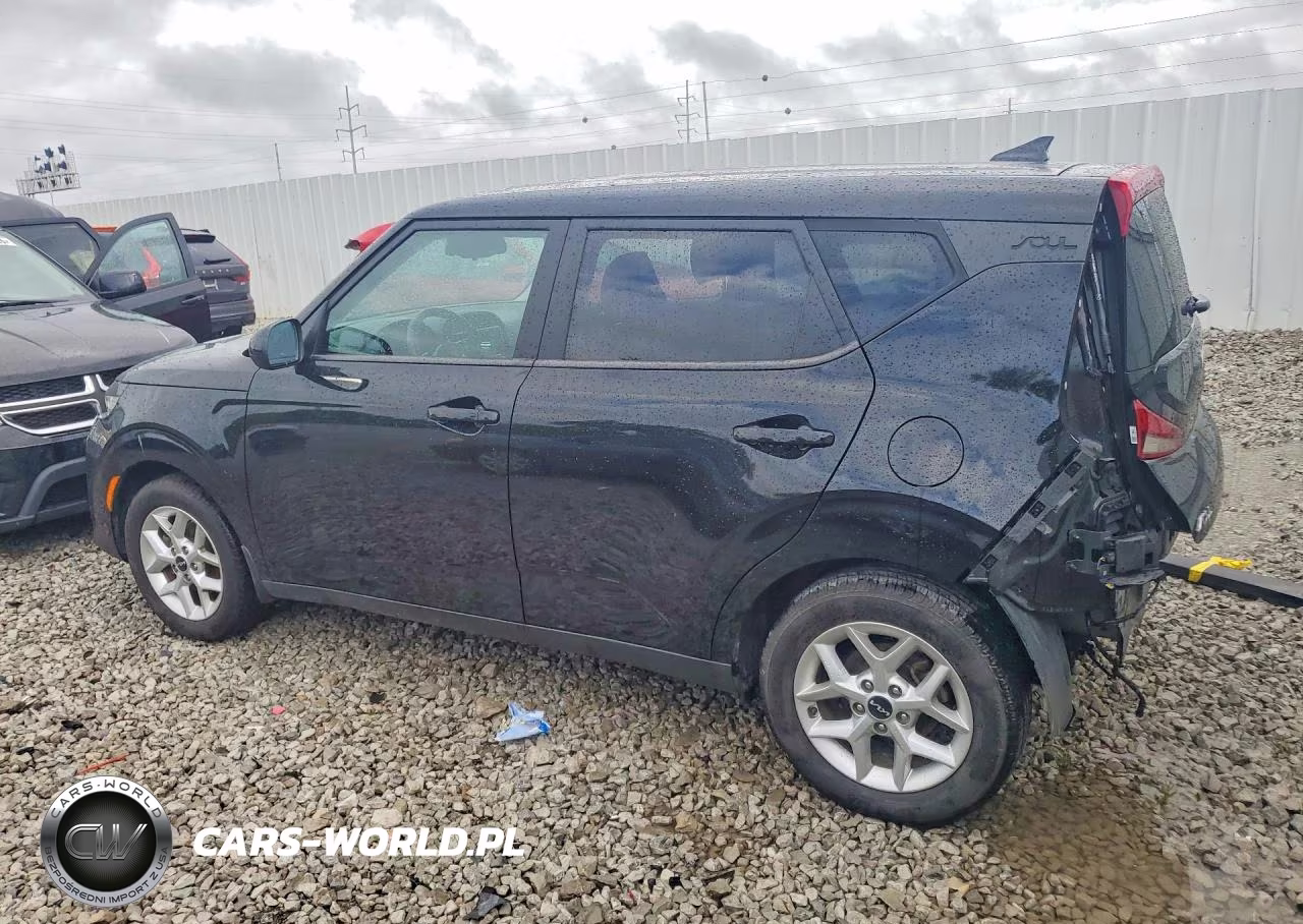 2022 Kia Soul S VIN:KNDJ23AU3N7166531 - 2