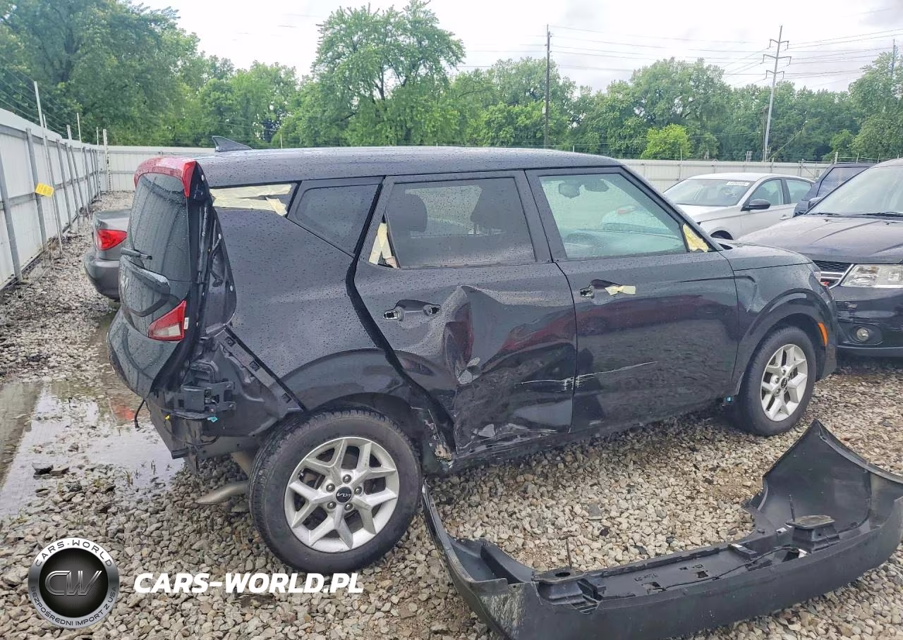 2022 Kia Soul S VIN:KNDJ23AU3N7166531 - 3