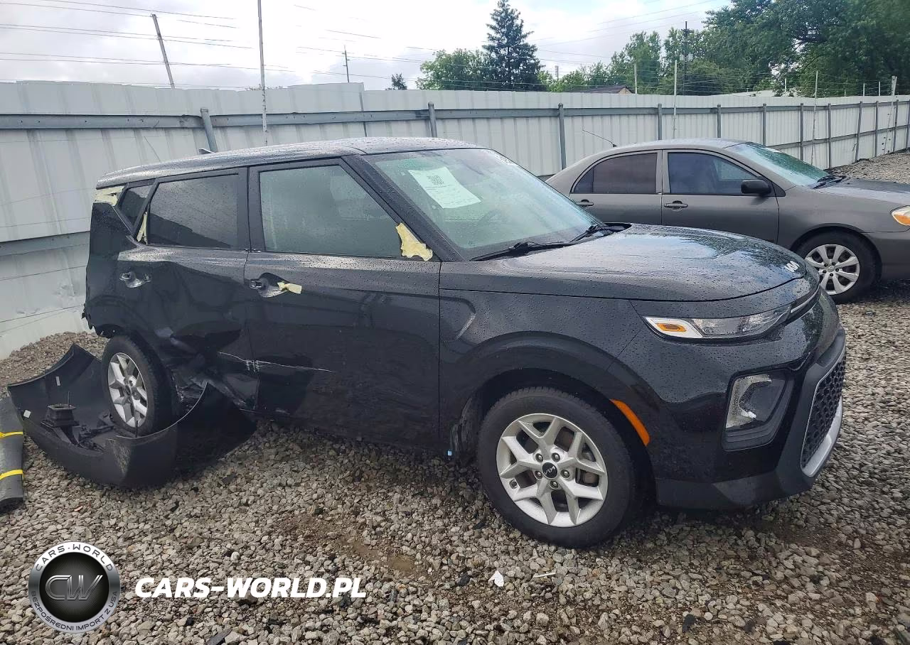 2022 Kia Soul S VIN:KNDJ23AU3N7166531 - 4