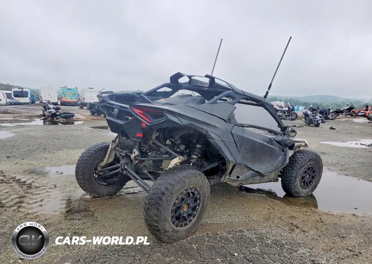 2024 Can-Am Maverick R Utility Vehicle VIN:3JB8XAT47RE005870 - 4