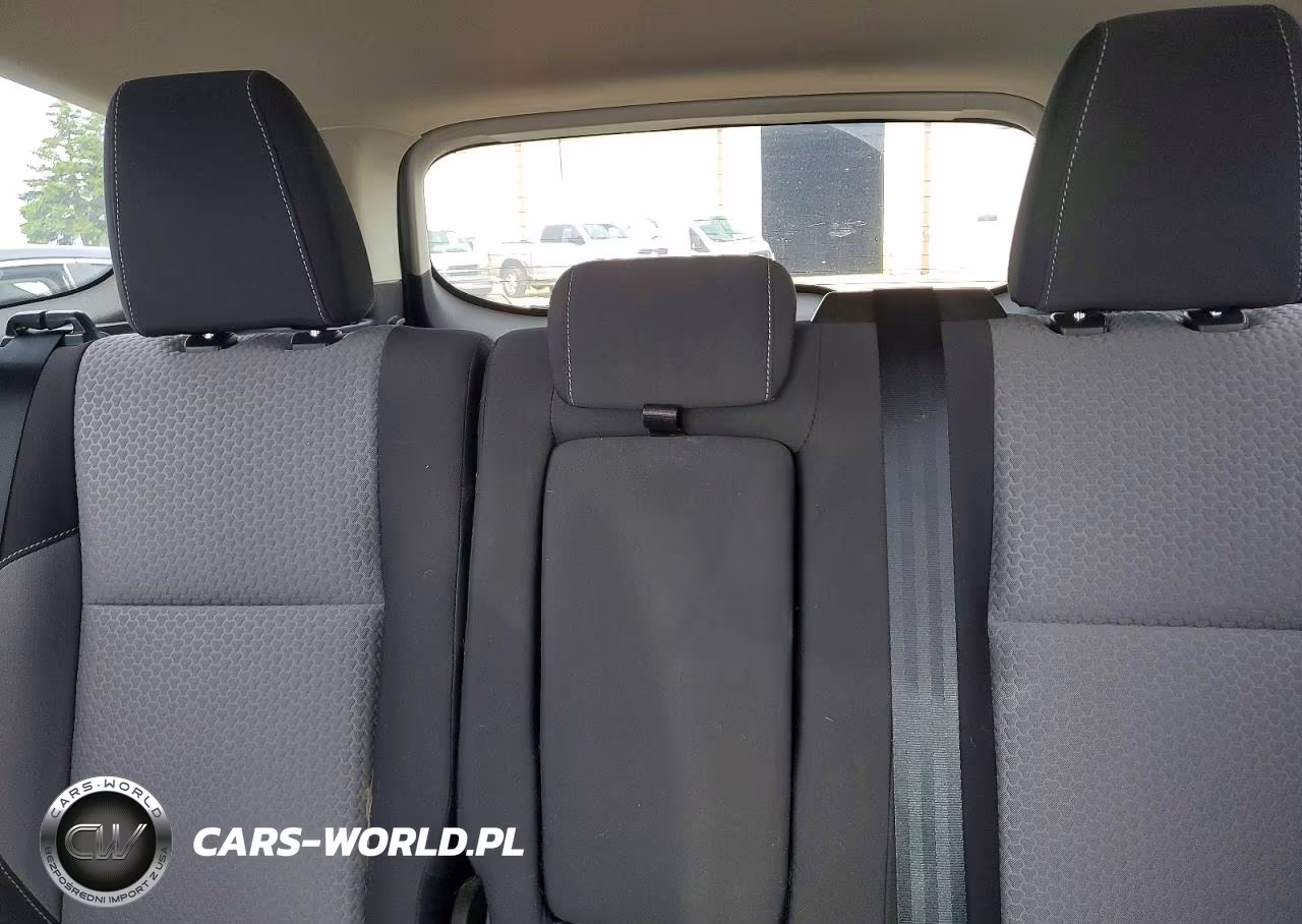 2017 Ford Escape Se VIN:1FMCU0GDXHUE06667 - 10