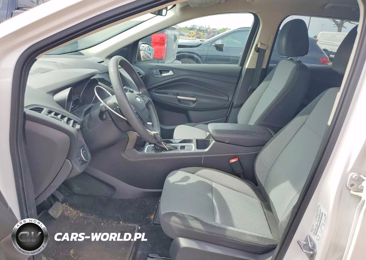 2017 Ford Escape Se VIN:1FMCU0GDXHUE06667 - 7