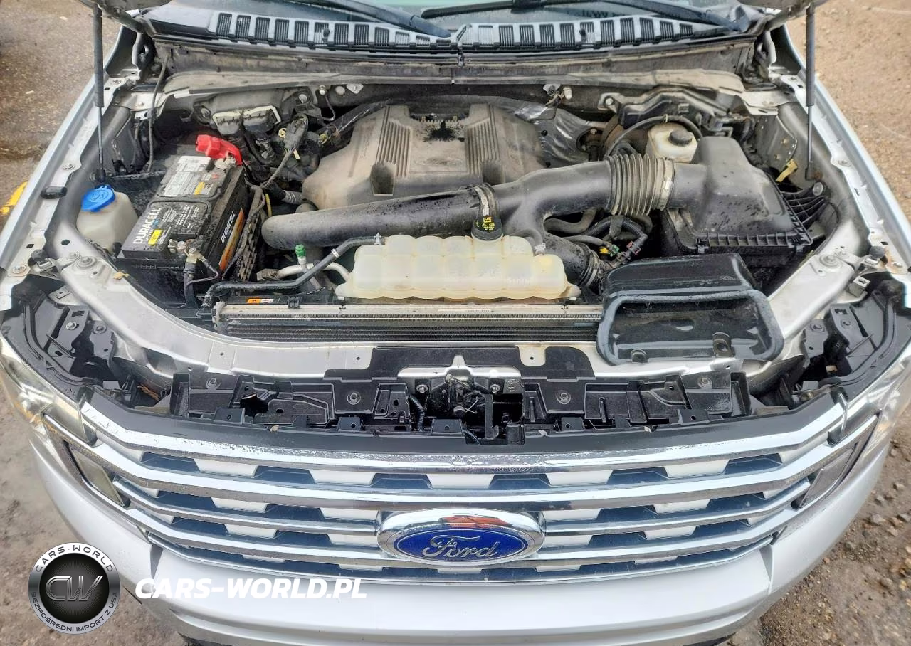 2018 Ford Expedition Max Xlt VIN:1FMJK1JTXJEA26778 - 12