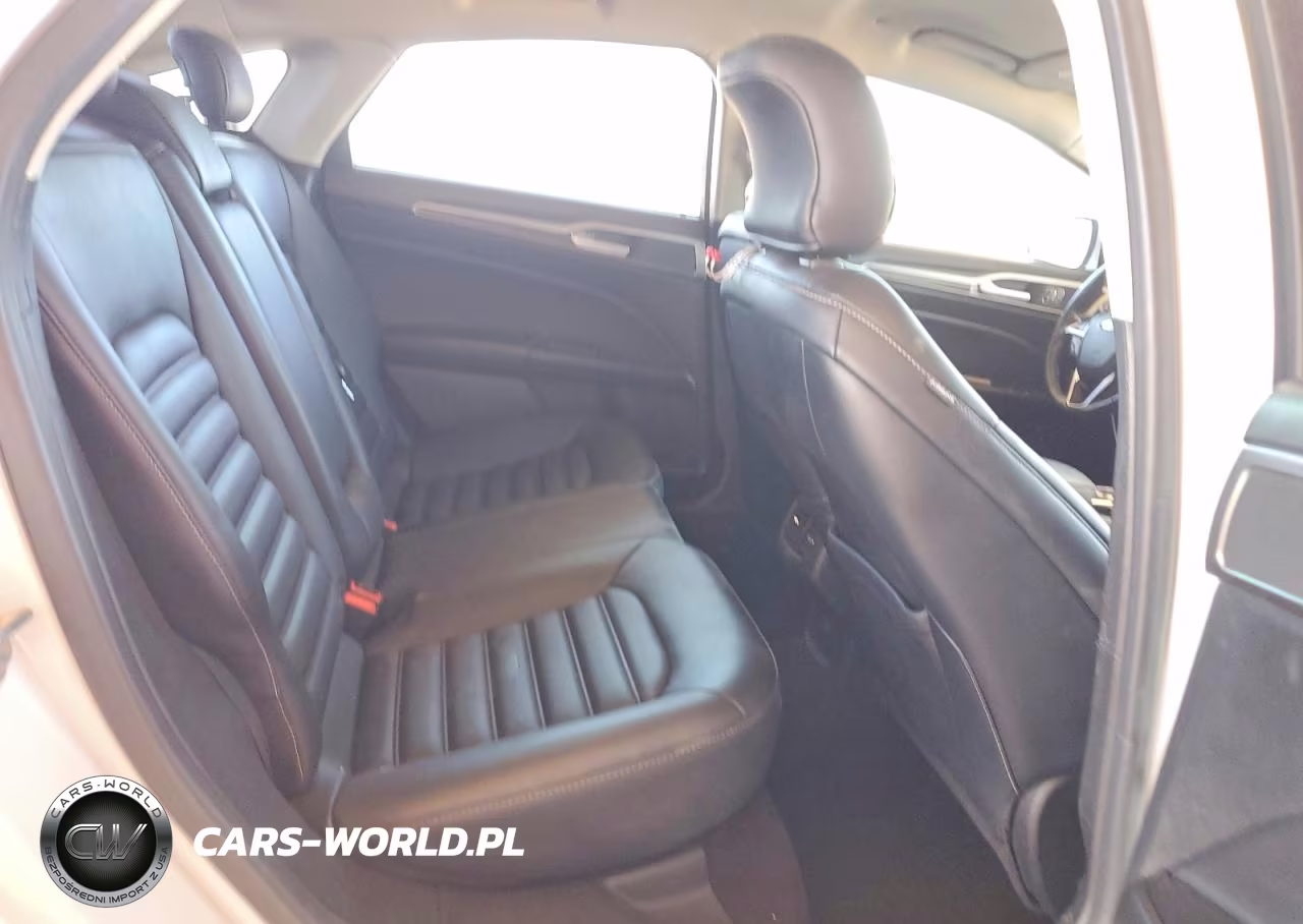 2019 Ford Fusion Sel VIN:3FA6P0MU2KR182988 - 10