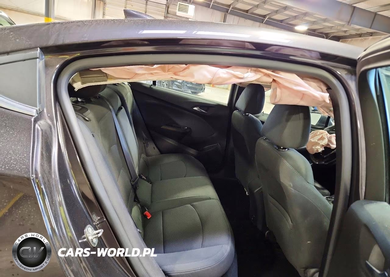 2017 Chevrolet Cruze Lt VIN:1G1BE5SM1H7177644 - 10